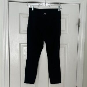 New Balance Jet Black Active Leggings size US Medium
